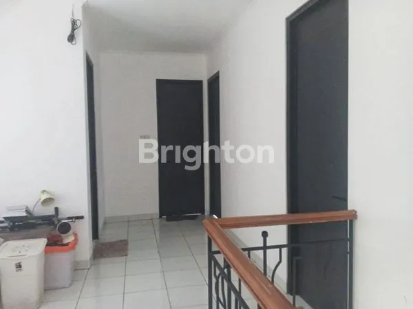 image RUMAH TINGKAT RAPIH KESEHATAN BINTARO JAKARTA SELATAN (5)