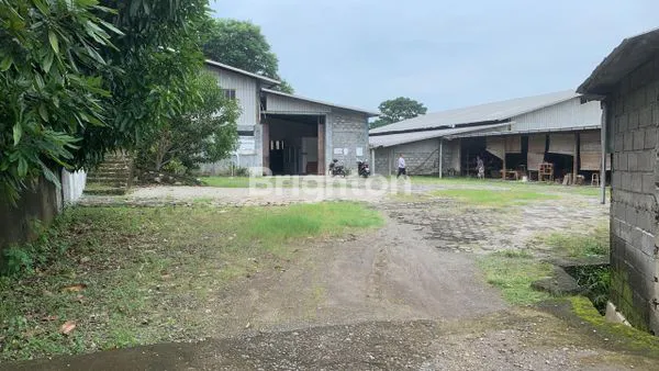 GUDANG LENGKAP DENGAN KANTOR UTAMA JALAN TUGU KOTA SEMARANG
