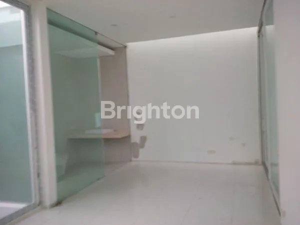 image RUMAH BAGUS REGENCY 21 (3)