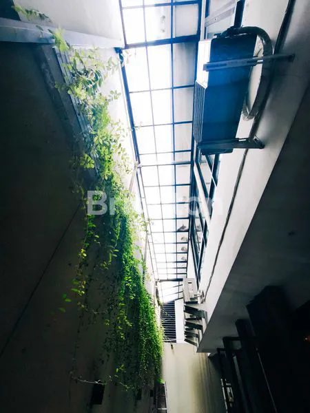 image ROYAL RESIDENCE MEWAH INTERIOR (8)