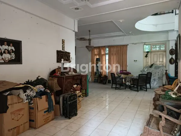 image RUMAH  BESAR  SIAP  HUNI (1)
