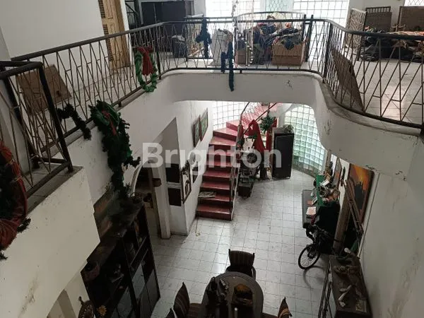 image RUMAH  BESAR  SIAP  HUNI (6)