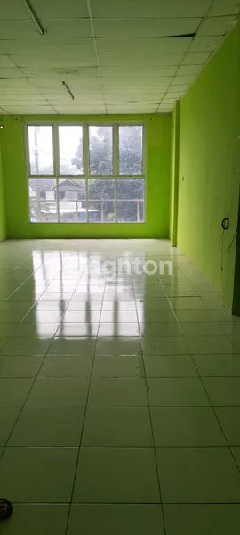 image JUAL SEWA RUKO SIAP HUNI DI PONDOK RAJEK CIBINONG, DEKAT DENGAN RSUD CIBINONG, AKSES ARAH DEPOK SUKMAJAYA, PEMDA CIBINONG, MALL CCM, STASIUN, TOL ARAH CITEUREUP, TAMAN DANAU BUATAN (4)
