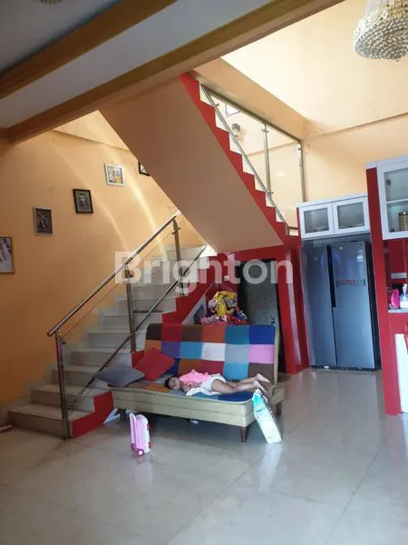 image RUMAH CANTIK SIAP HUNI 2 LANTAI DUREN JAYA (7)