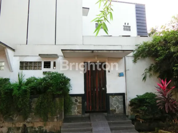 image RUMAH KOS EKSKLUSIF 17 KAMAR- KOMPLEK KEHAKIMAN-SIAP HUNI (2)