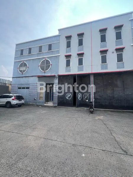 image GUDANG ELANG LAUT GANDENG DEKAT PIK DAN KAPUK (5)