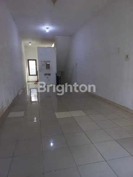 image RUKO PLONG 3 LANTAI, HARGA TURUN DI JAKARTA PUSAT (6)