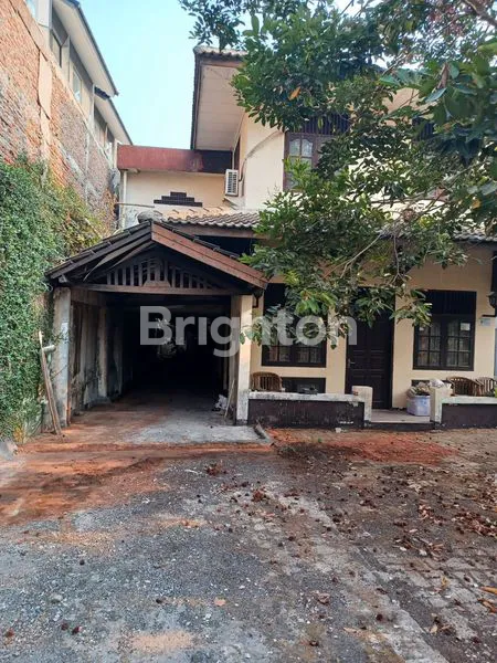 image RUMAH TUA HITUNG TANAH DI PONDOK PINANG, JAKARTA SELATAN | 831 M² | 2 SHM | HARGA TURUN JADI RP 10,5 M (2)
