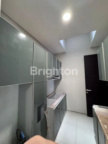 image DIJUAL RUMAH NEW MINIMALIS DIAN ISTANA SURABAYA BARAT DEKAT GRAHA FAMILY / MENGANTI / UNESA (3)