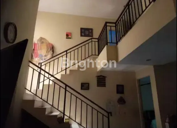 image RUMAH 2 LANTAI DI GRAHA RAYA - BINTARO (3)