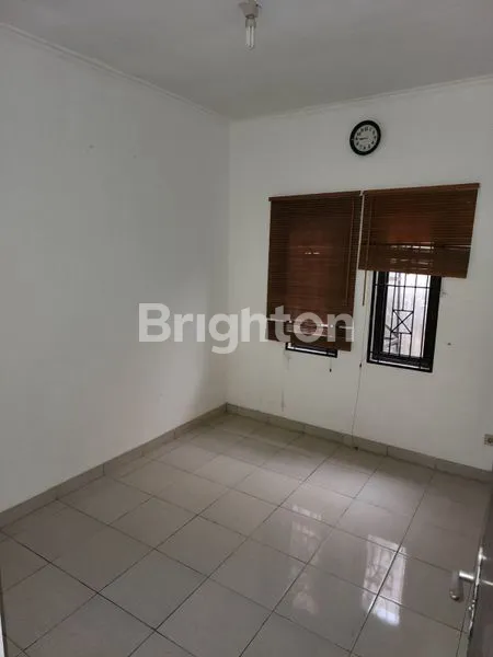 image *DIJUAL HUNIAN DI KAWASAN EKSLUSIVE SENTUL CITY* (4)