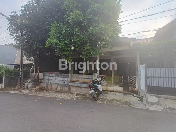 image RUMAH TUA HITUNG TANAH STRATEGIS DI JOGLO, JAKARTA BARAT, DEKAT PUSAT KULINER DAN PERKANTORAN (1)