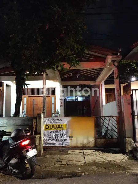 image RUMAH TUA HITUNG TANAH STRATEGIS DI JOGLO, JAKARTA BARAT, DEKAT PUSAT KULINER DAN PERKANTORAN (8)