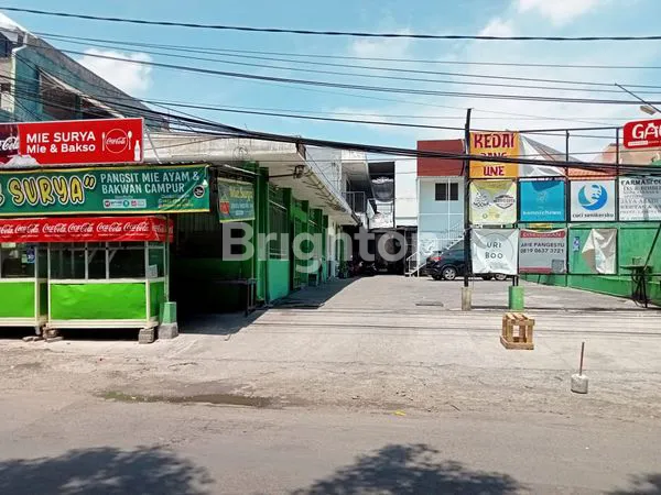 image RUMAH USAHA DI TENGGILIS MEJOYO (2)