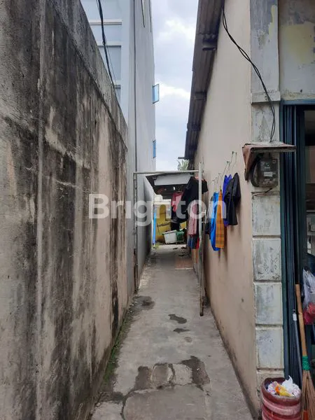 image TURUN HARGA INVESTASI MENGUNTUNGKAN  KIOS DAN KONTRAKAN , DIJUAL DI BAWAH NJOP, PASIF INCOME 170 JT SETIAP TAHUN, LOKASI STRATEGIS DAN SELALU FULL DI AHMAD DAHLAN, PETIR, CIPONDOH, TANGERANG (6)