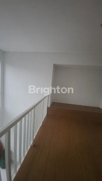 image TURUN HARGA !! RUMAH BARU DI PARAMOUNT PETALS CURUG TANGERANG (7)