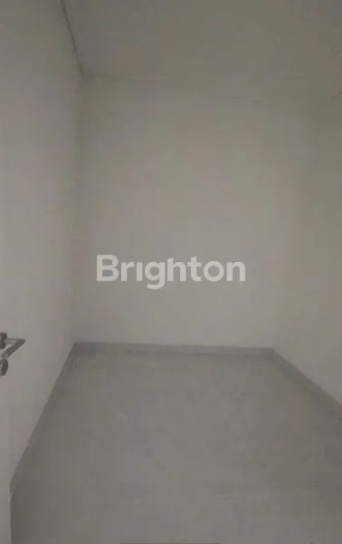 image TURUN HARGA !! RUMAH BARU DI PARAMOUNT PETALS CURUG TANGERANG (6)