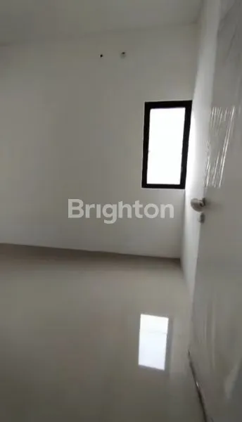 image RUMAH SIAP HUNI REGENCY ONE BABATAN PANTAI SELANGKAH KENJERAN DAN MULYOSARI (3)