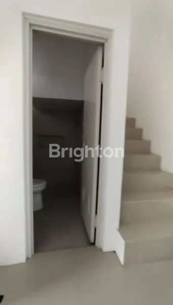 image RUMAH SIAP HUNI REGENCY ONE BABATAN PANTAI SELANGKAH KENJERAN DAN MULYOSARI (7)