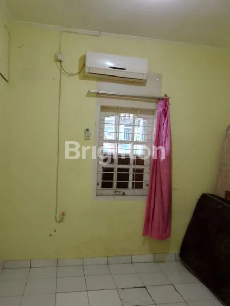 image RUMAH VILLA DAMAI RINGROAD POSISI POJOK (5)