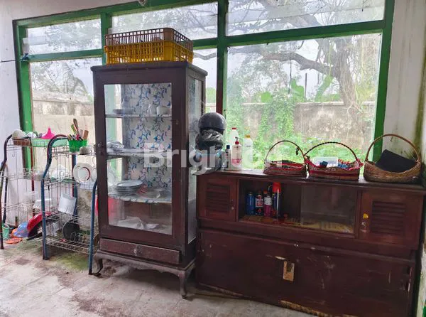 image RUMAH BESERTA LAHAN DALAM KOTA LUMAJANG (5)