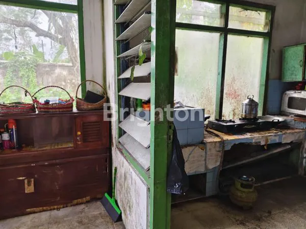 image RUMAH BESERTA LAHAN DALAM KOTA LUMAJANG (6)