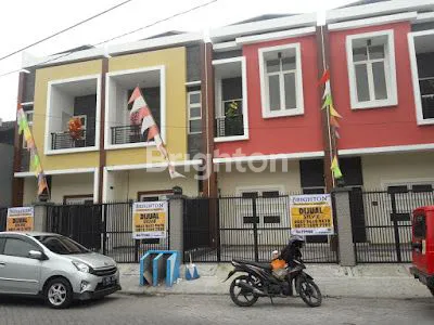 image RAYA WISMA TROPODO BARU GREES FULL BANGUNAN (1)