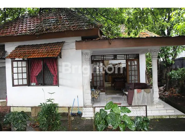 image RUMAH DI DR. SEMERU, BOGOR (4)