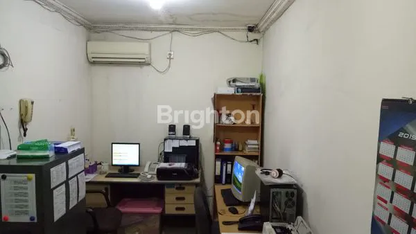 image RUKO 3 LANTAI AREA RAMAI TAMAN RATU JAKARTA BARAT (4)