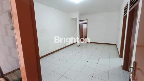 image RUMAH BAGUS 11/2LT JALAN 1 MOBIL GARASI 1MOBIL AVANZA DURI KEPA (1)