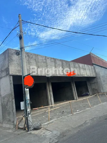 image AVAILABLE THREE RETAIL STORES (1)