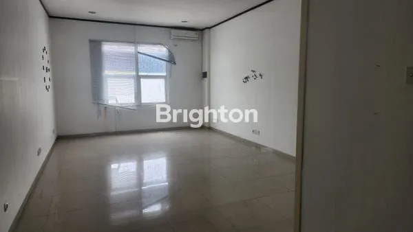 image RUKO 3 LANTAI RAMAI DAN STRATEGIS MUTIARA GAMA GAJAH RAYA SEMARANG (2)