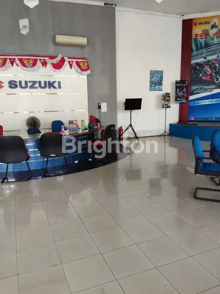 SHOWROOM SISINGAMANGARAJA