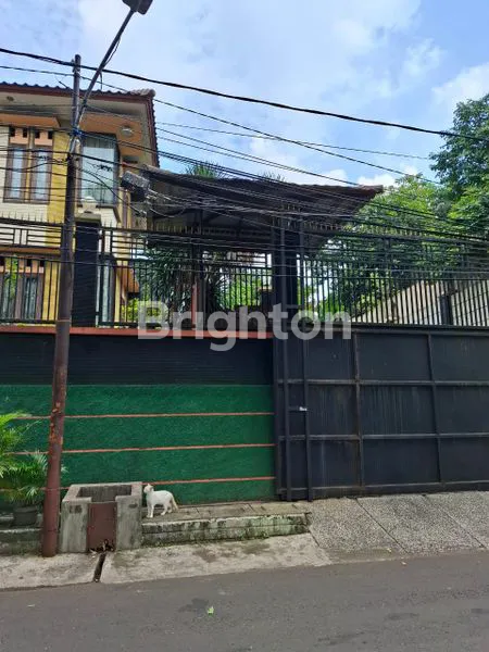 image RUMAH NAN LUAS UNTUK KELUARGA BESAR DIKAWASAN ULUJAMI (2)