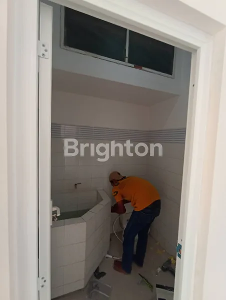 image RUMAH ARAYA 2, 1.5 LANTAI, SUDAH RENOV + CAT TOTAL, DKT GM, ITS, DLL (8)