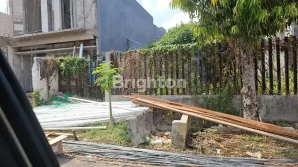 image  RUMAH LAMA HITUNG TANAH DI TAMAN DARMO PERMAI SELATAN DEKAT HR MUHAMMAD, DEKAT MADAME CHANG, DEKAT MAYJEN SUNGKONO (1)