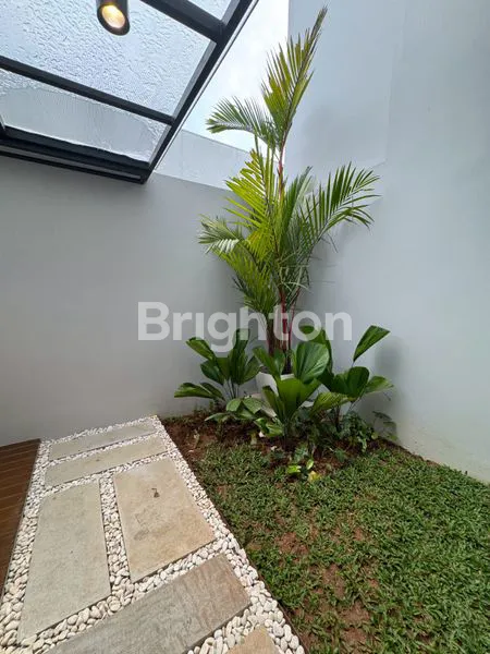 image RUMAH BARU 2 LANTAI RONA HOMES SUMMARECON BITUNG (7)