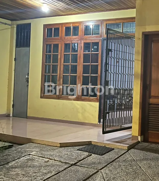 image RUMAH LEBAR 8 METER, 4+1 KAMAR TIDUR DI TANJUNG DUREN, JAKARTA BARAT, PONDASI BETON (3)