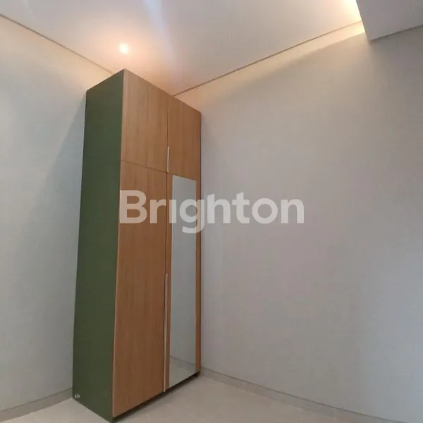 image RUMAH NEW MINIMALIS 3 KAMAR TIDUR DI CLUSTER PERUMAHAN ONE GATE SYSTEM BARU GRESS FULLY FURNISHED  (3)