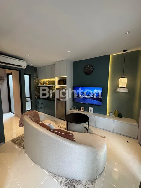 image RUMAH MEWAH DI SUMMARECON TANGERANG (2)