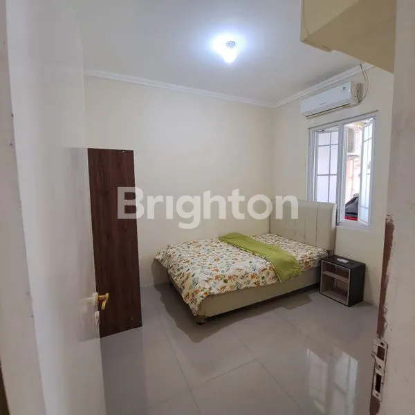 image RUMAH MUNGIL MINIMALIS DENGAN MEZZANINE DAN SUASANA TENANG SERTA NYAMAN TURUN HARGA\U203C\UFE0F\U203C\UFE0F DI SENTUL CITY (5)