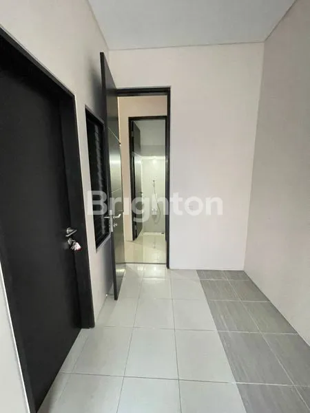 image RUMAH BARU DI CITRALAND! MINIMALIS LOKASI STRATEGIS DEKAT COMMERCIAL AREA, DEKAT GWALK, DEKAT JLLB, DEKAT UNIVERSITAS DAN DEKAT RUMAH SAKIT! (6)