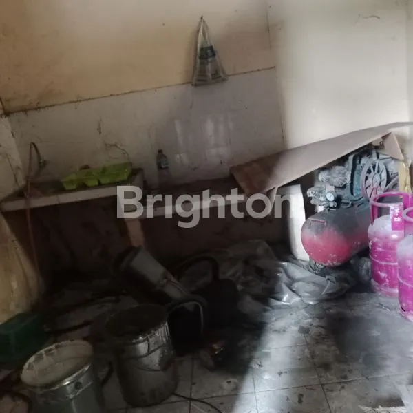 image GUDANG SIAP HUNI LOKASI SANGAT STRATEGIS (5)