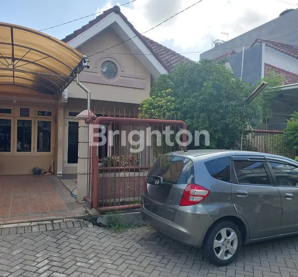 image RUMAH 2ND TERAWAT SIAP HUNI, SURABAYA TIMUR DEKAT ITS, GALAXY MALL (1)