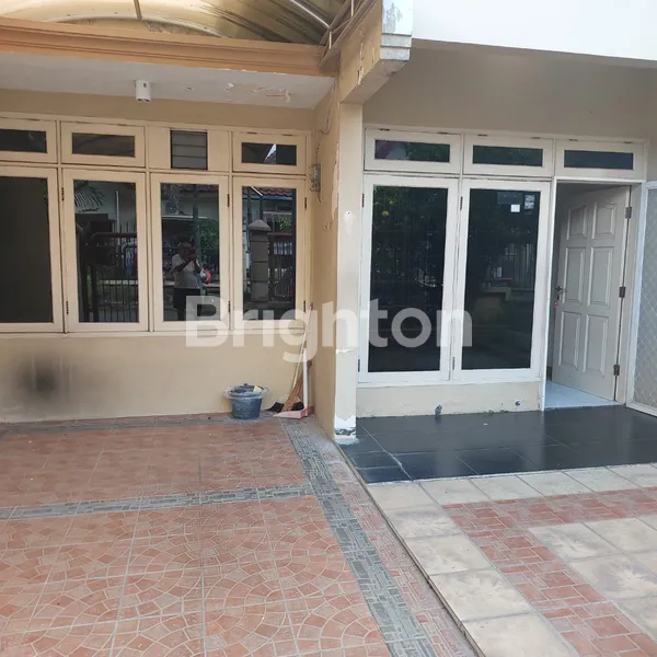 image RUMAH 2ND TERAWAT SIAP HUNI, SURABAYA TIMUR DEKAT ITS, GALAXY MALL (2)