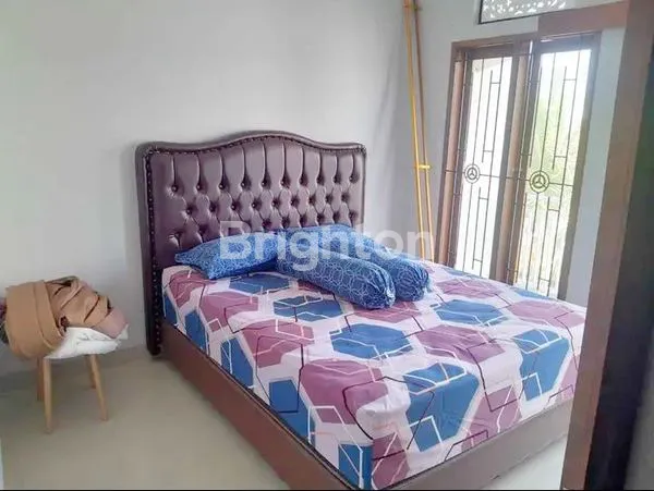 image RUMAH LANTAI 2 MINIMALIS DENPASAR  (4)