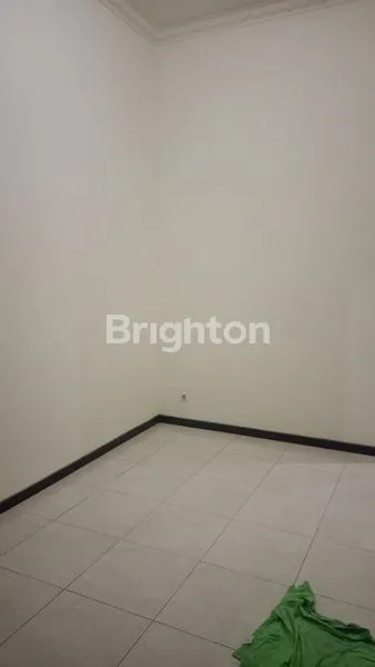 image RUMAH 1 LANTAI SATELIT INDAH DEKET RS MITRA KELUARGA (6)