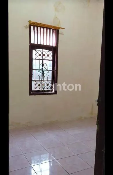 image RUMAH DI JUAL TENGAH KOTA (3)