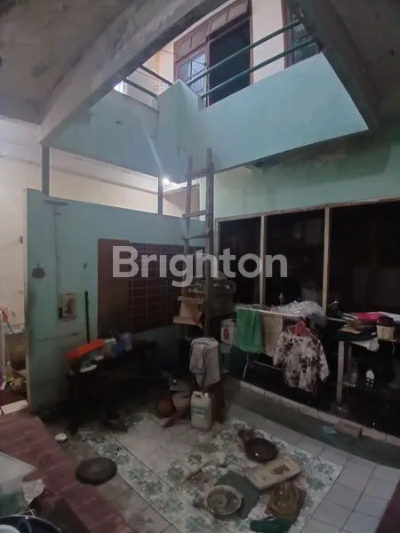 image RUMAH HITUNG TANAH SUKOMANUNGGAL SELANGKAH TOLL SATELIT DAN HR MUHAMMAD (4)