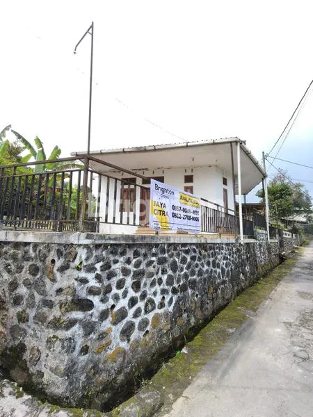 VILLA KEMUNING KARANGANYAR